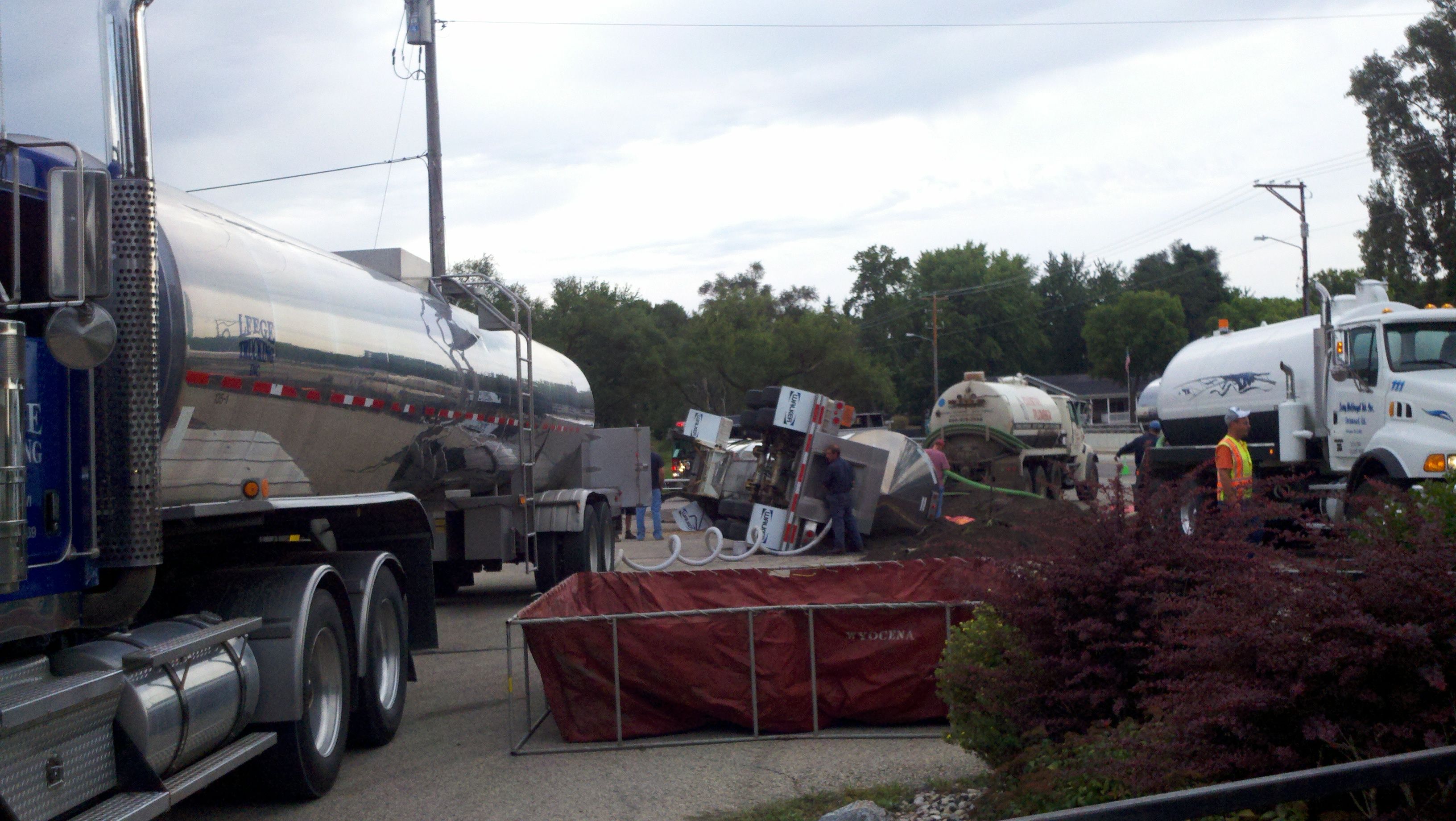 Milk truck spills in Columbia